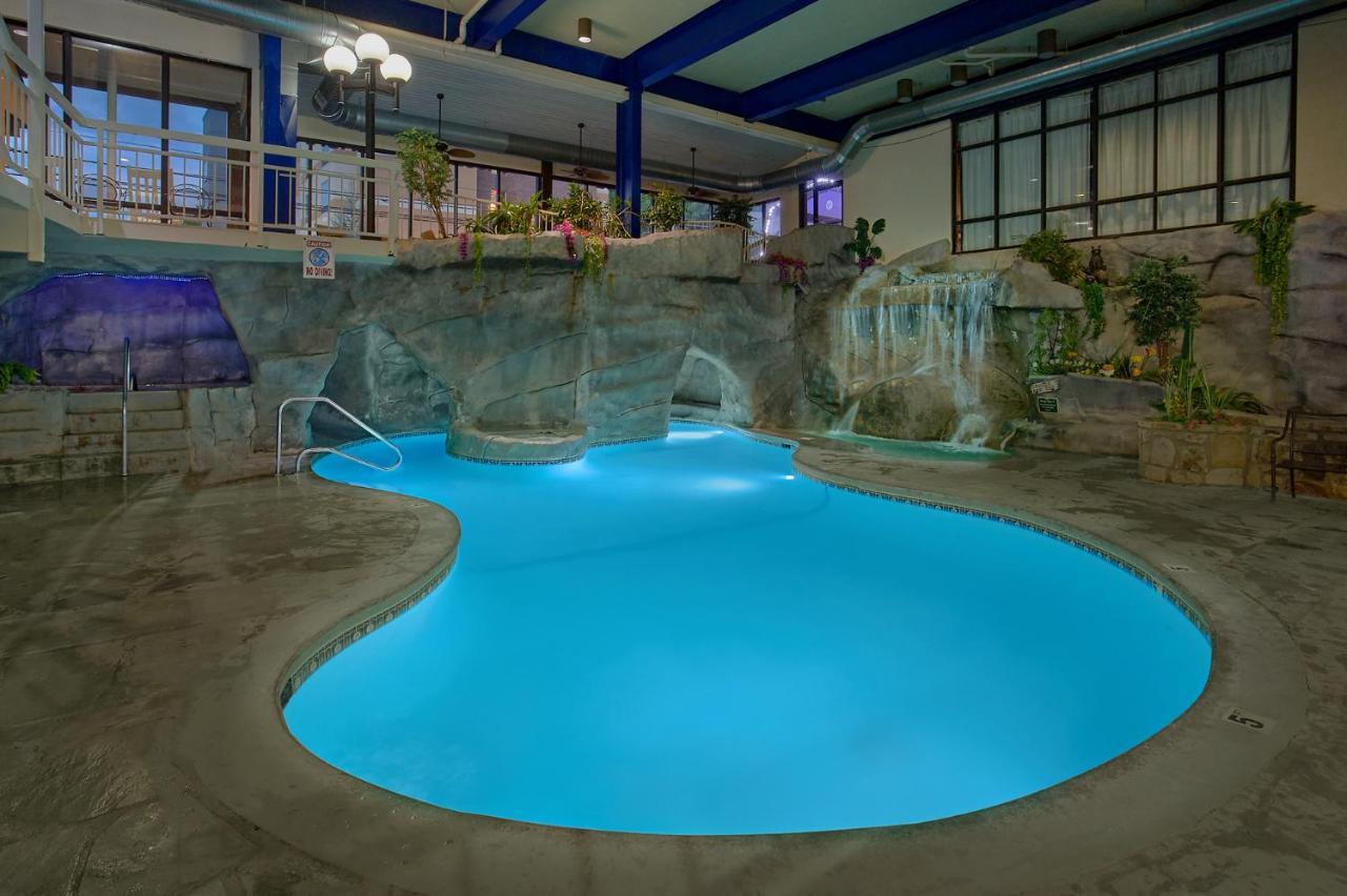 Sidney James Mountain Lodge Gatlinburg Exterior foto