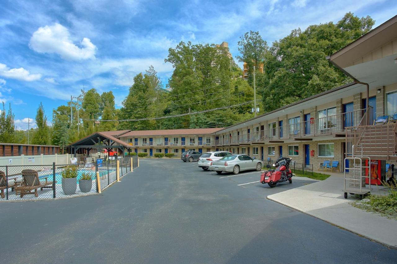 Sidney James Mountain Lodge Gatlinburg Exterior foto