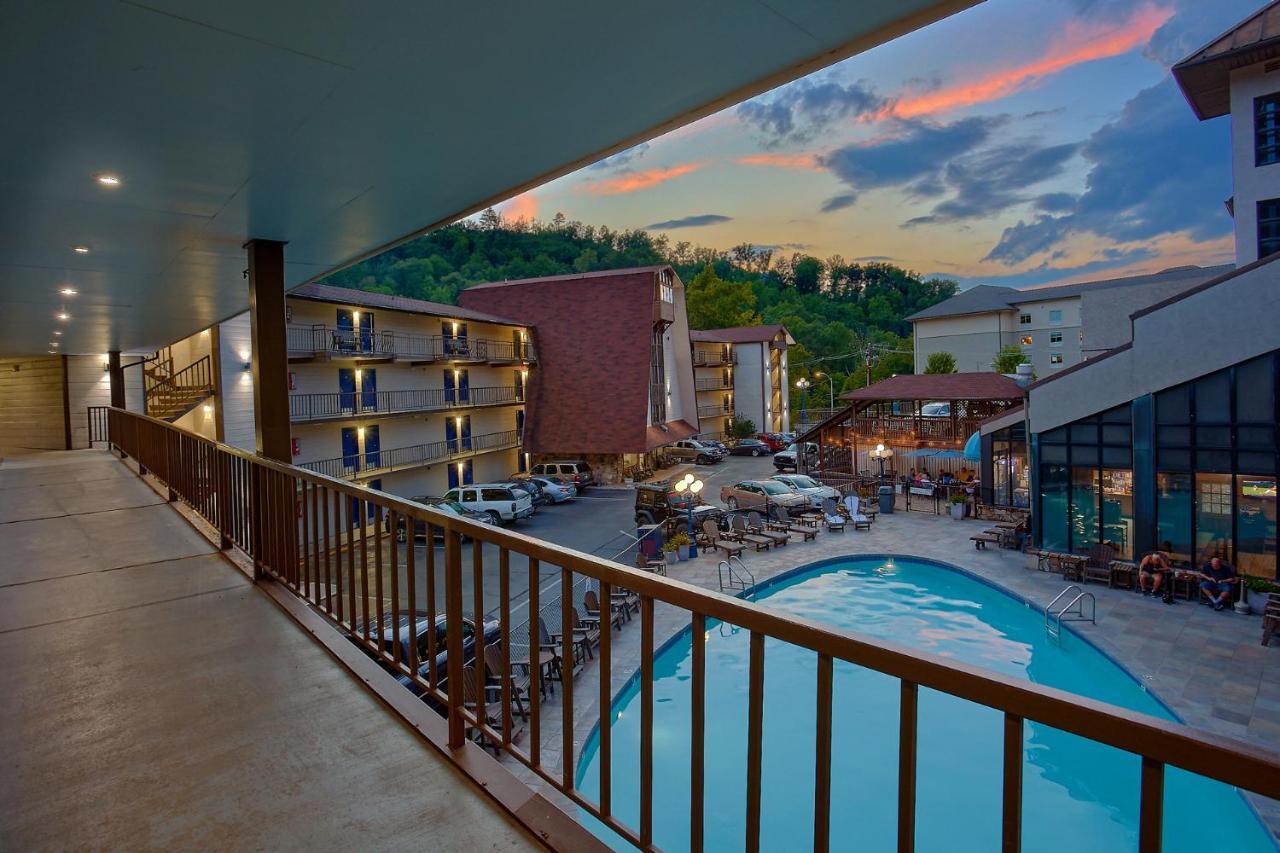 Sidney James Mountain Lodge Gatlinburg Exterior foto