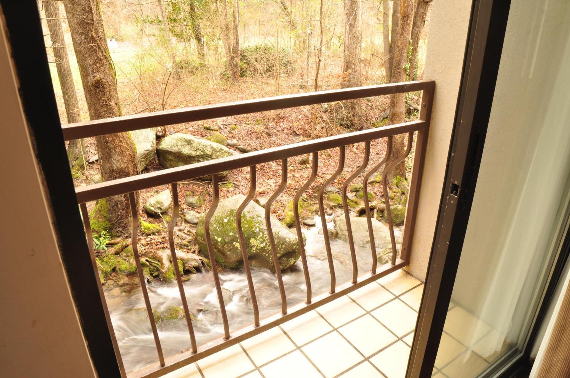Sidney James Mountain Lodge Gatlinburg Exterior foto